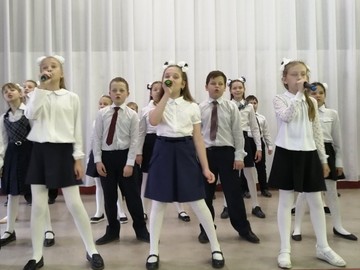 Ученики #НОШ2 поздравили своих педагогов с Днём учителя : Фото №