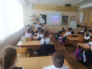 В #НОШ2 состоялся Единый урок «60 лет первого полета человека в космос. Первые в мире» : Фото №