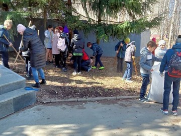 Экологический субботник в рамках акции «Наша память - наша гордость» : Фото №