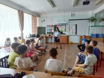 Ещё раз о безопасности. Лагерь с профбеседами посетили инспектора из разных структур : Фото №