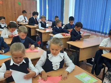 Ученики #НОШ2 присоединились к акции «Голубь мира» : Фото №