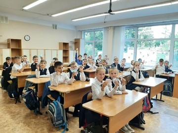 Ученики #НОШ2 присоединились к акции «Голубь мира» : Фото №