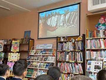 Исторический экскурс «Мы едины» состоялся для учеников 3М класса : Фото №