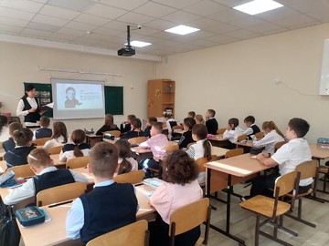 Разговоры о важном. Зоя.  К 100-летию со дня рождения Зои Космодемьянской : Фото №