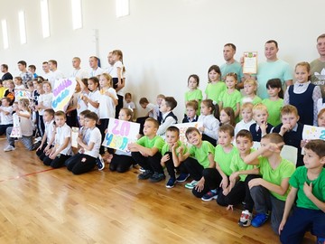 В школьном спортклубе прошли соревнования «Курс молодого отца» : Фото №