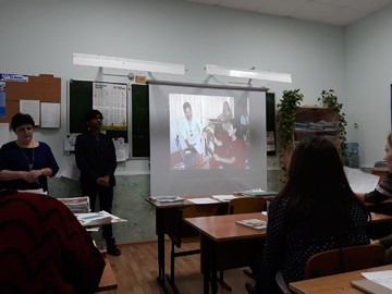 Городской семинар «Условия формирования устойчивых билингвальных навыков обучающихся в контексте требований ФГОС» : Фото №