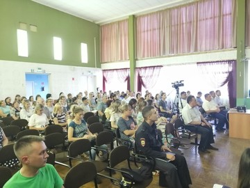 В рамках проекта «Открытый город» в #НОШ2 состоялась встреча замглавы администрации города с населением микрорайона : Фото №